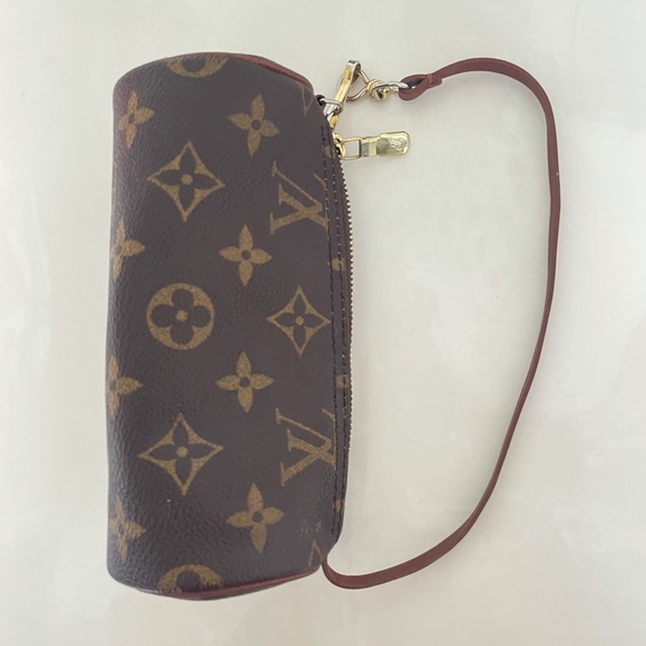 Louis Vuitton Mini Papillon - Picture 6 of 11